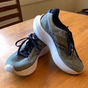 Saucony Kinvara 14 - Women sz 6.5